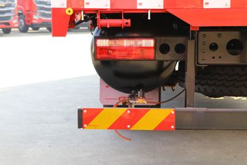 ���� �����A5L�п� 220���� 4X2 6.8�������ػ���(����)ͼƬ