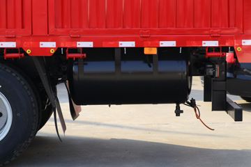 ���� �����A5L�п� 220���� 4X2 6.8�������ػ���(����)ͼƬ