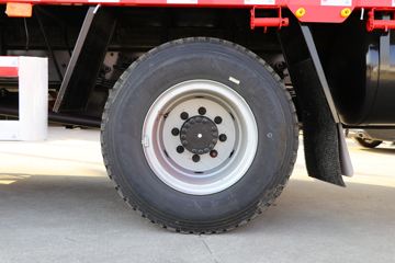 ���� �����A5L�п� 220���� 4X2 6.8�������ػ���(����)ͼƬ