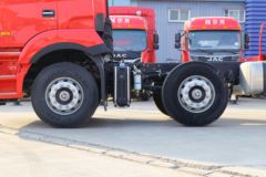 江淮 格尔发A5W 320马力 6X2 7.8米厢式载货车(国六)(HFC5251XXYP1K5D52KS)
