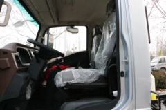 陕汽商用车 轩德翼9 156马力 4X2 单排轻卡底盘(国六)