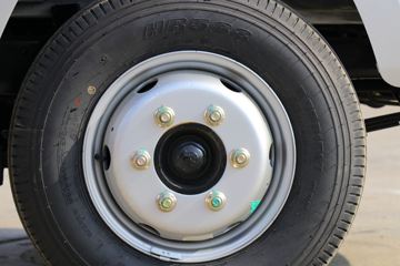 �������� С��� 95���� 4X2 2.8����ж��(����)(BJ3042D8ABA-01)ͼƬ