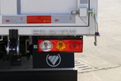 福田瑞沃 小金刚 95马力 4X2 2.8米自卸车(国六)(BJ3042D8ABA-01)