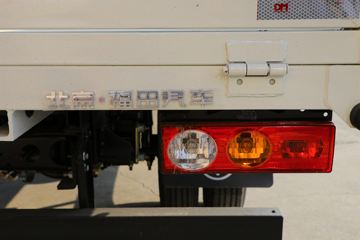 �������� ����W3 95���� 3.6�׵�������С��(����)(BJ1045V9JBA-54)ͼƬ