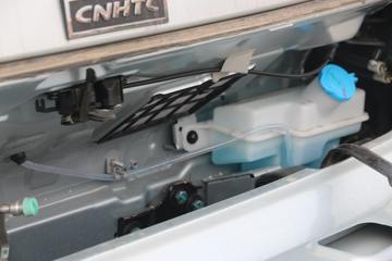 �й�����HOWO С˧ 130���� 4X2 3.95�׵�������С��(ZZ1047F3111F145)ͼƬ