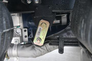 �й�����HOWO С˧ 130���� 4X2 3.95�׵�������С��(ZZ1047F3111F145)ͼƬ