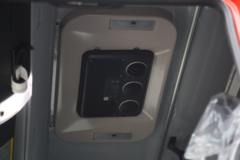 中国重汽 汕德卡SITRAK C7H重卡 570马力 6X4 AMT自动挡牵引车(国六)(ZZ4256W324HF1B)