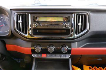 �������� ���S1 PLUS 120���� 4X2 3����ж��(BJ3045D9PBA-30)ͼƬ