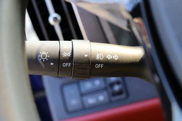 �������� ���S1 PLUS 120���� 4X2 3����ж��(BJ3045D9PBA-30)ͼƬ