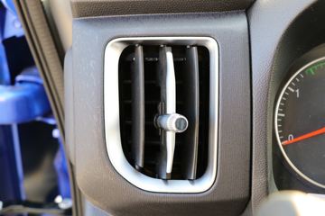 �������� ���S1 PLUS 120���� 4X2 3����ж��(BJ3045D9PBA-30)ͼƬ