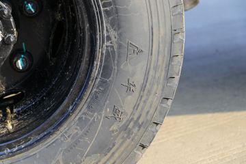 �������� ���S1 PLUS 120���� 4X2 3����ж��(BJ3045D9PBA-30)ͼƬ