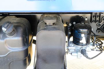 �������� ���S1 PLUS 120���� 4X2 3����ж��(BJ3045D9PBA-30)ͼƬ