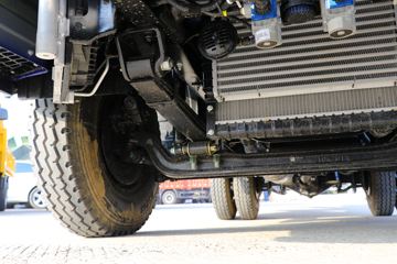 �������� ���S1 PLUS 120���� 4X2 3����ж��(BJ3045D9PBA-30)ͼƬ