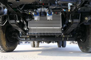 �������� ���S1 PLUS 120���� 4X2 3����ж��(BJ3045D9PBA-30)ͼƬ