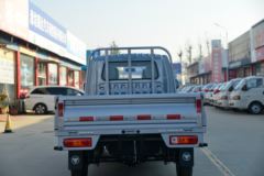 福田 祥菱M1 豪华型 1.2L 91马力 汽油 2.55米双排栏板微卡(国六)(后单胎)