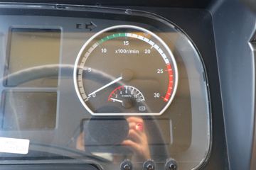 ���� �����A5L ��ֵ�� 270���� 6X4 4.8����ж��(����)(HFC3251P3K3E32S)ͼƬ