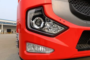 ���� �����A5X�п� ��ֵ�� 290���� 6X2 7.8����ʽ�ػ���(����)(HFC5251XXYP1K5D52KS)ͼƬ