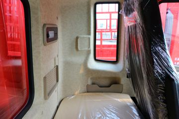 ���� �����A5X�п� ��ֵ�� 290���� 6X2 7.8����ʽ�ػ���(����)(HFC5251XXYP1K5D52KS)ͼƬ