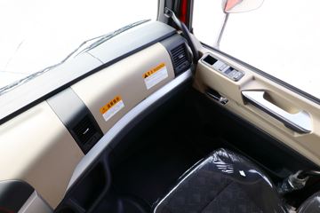 ���� �����A5X�п� ��ֵ�� 290���� 6X2 7.8����ʽ�ػ���(����)(HFC5251XXYP1K5D52KS)ͼƬ