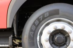 江淮 格尔发A5X中卡 超值版 290马力 6X2 7.8米厢式载货车(国六)(HFC5251XXYP1K5D52KS)