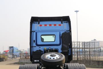 ���� ��ԽQ7�ؿ� 560���� 6X4 AMT�Զ���ǣ����(����)ͼƬ