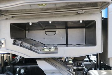 ���� ��ԽQ7�ؿ� 560���� 6X4 AMT�Զ���ǣ����(����)ͼƬ