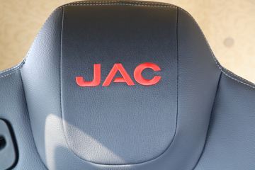 ���� ��ԽQ7�ؿ� 560���� 6X4 AMT�Զ���ǣ����(����)ͼƬ