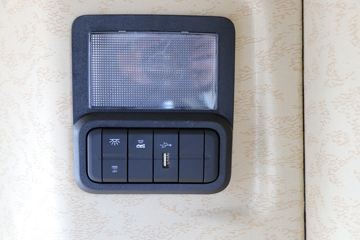 ���� ��ԽQ7�ؿ� 560���� 6X4 AMT�Զ���ǣ����(����)ͼƬ