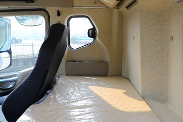 ���� ��ԽQ7�ؿ� 560���� 6X4 AMT�Զ���ǣ����(����)ͼƬ