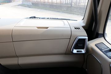 ���� ��ԽQ7�ؿ� 560���� 6X4 AMT�Զ���ǣ����(����)ͼƬ