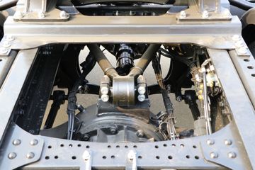 ���� ��ԽQ7�ؿ� 560���� 6X4 AMT�Զ���ǣ����(����)ͼƬ