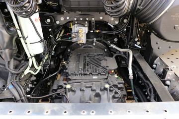 ���� ��ԽQ7�ؿ� 560���� 6X4 AMT�Զ���ǣ����(����)ͼƬ