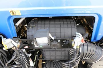 ���� ��ԽQ7�ؿ� 560���� 6X4 AMT�Զ���ǣ����(����)ͼƬ