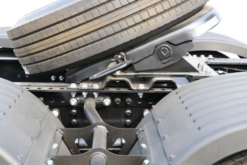 ���� ��ԽQ7�ؿ� 560���� 6X4 AMT�Զ���ǣ����(����)ͼƬ