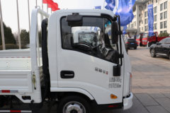 欧铃汽车 金利卡II 115马力 4.13米单排栏板轻卡(国六)(4.333速比)(ZB1040KDD2L)