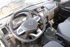 欧铃汽车 V5系列 129马力 3.01米双排栏板轻卡(国六)