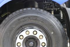 欧铃汽车 小金刚 200马力 4.45米自卸车(国六)(ZB3180UPE3L)