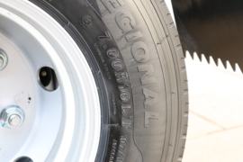 吉运&nbsp;载货车底盘                                                图片