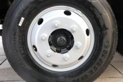 欧铃汽车 吉运 150马力 4.15米单排厢式轻卡(国六)(ZB5043XXYJDD6L)