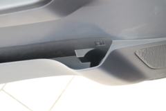 欧铃汽车 吉运 150马力 4.15米单排栏板轻卡(蓝色)(国六)(ZB1043JDD6L)