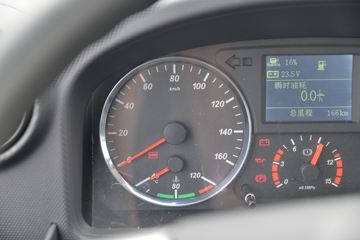 ��� ��VH 150���� 4X2 4.13����س�(CA5041XLCP40K59L2E6A84)ͼƬ