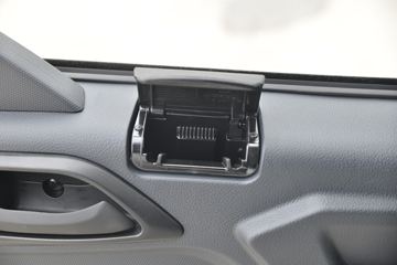 ��� ��VN 130���� 4.2�׵��������Ῠ(CA1045P40K50L2E6A84)ͼƬ