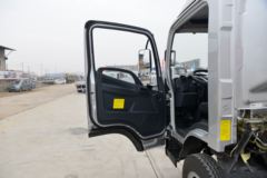 解放 虎VN 130马力 4X2 4.13米冷藏车(潍柴) 解放 虎VN 130马力 4X2 4.13米冷藏车(潍柴)