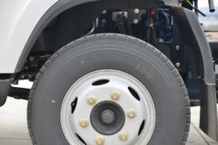 解放 虎VN 130马力 4X2 4.13米冷藏车(潍柴) 解放 虎VN 130马力 4X2 4.13米冷藏车(潍柴)