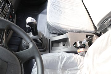 ŷ������ M7 200���� 5.33���Ű������ػ���(����)ͼƬ