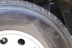 欧铃汽车 欧铃S3 150马力 4.15米单排栏板轻卡(国六)