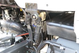 龙腾&nbsp;载货车底盘                                                图片