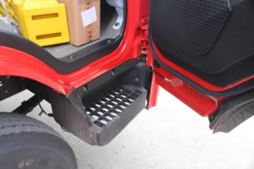 ���� �°����� 160���� 4X2 4.12�׵��Ų�դʽ�Ῠ(����)ͼƬ