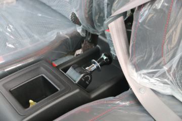 ���� �°����� 160���� 4X2 4.12�׵��Ų�դʽ�Ῠ(����)ͼƬ