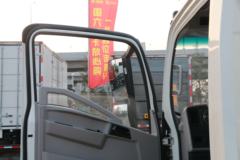 中国重汽HOWO 统帅 小金牛 130马力 4.15米单排栏板轻卡(国六)(ZZ1047F3314F145)